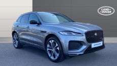 Jaguar F-Pace 2.0 D200 R-Dynamic HSE Black 5dr Auto AWD Diesel Estate